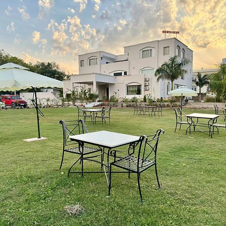 Surya Uday Villa Udaipur Exterior foto
