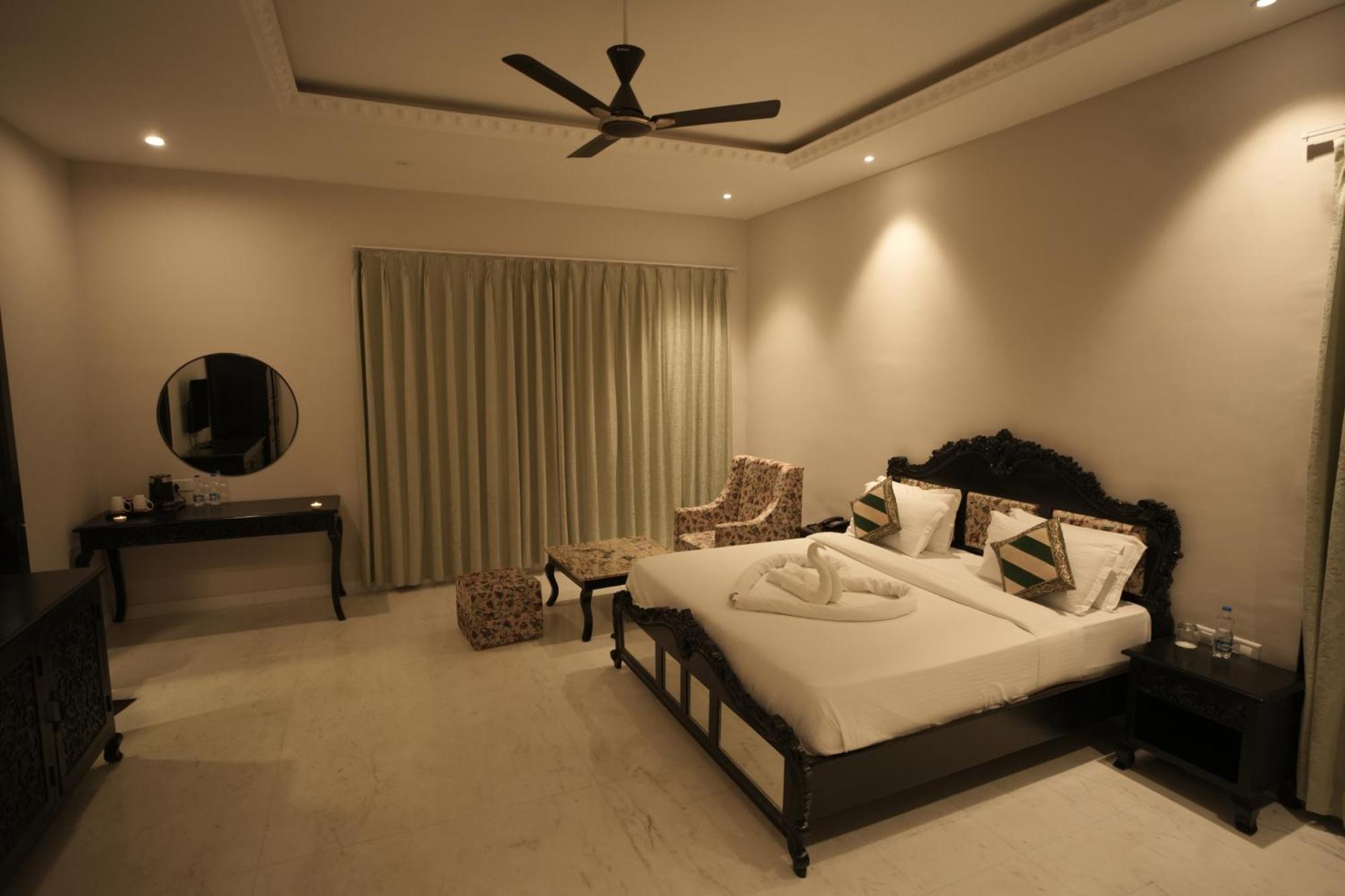 Surya Uday Villa Udaipur Exterior foto