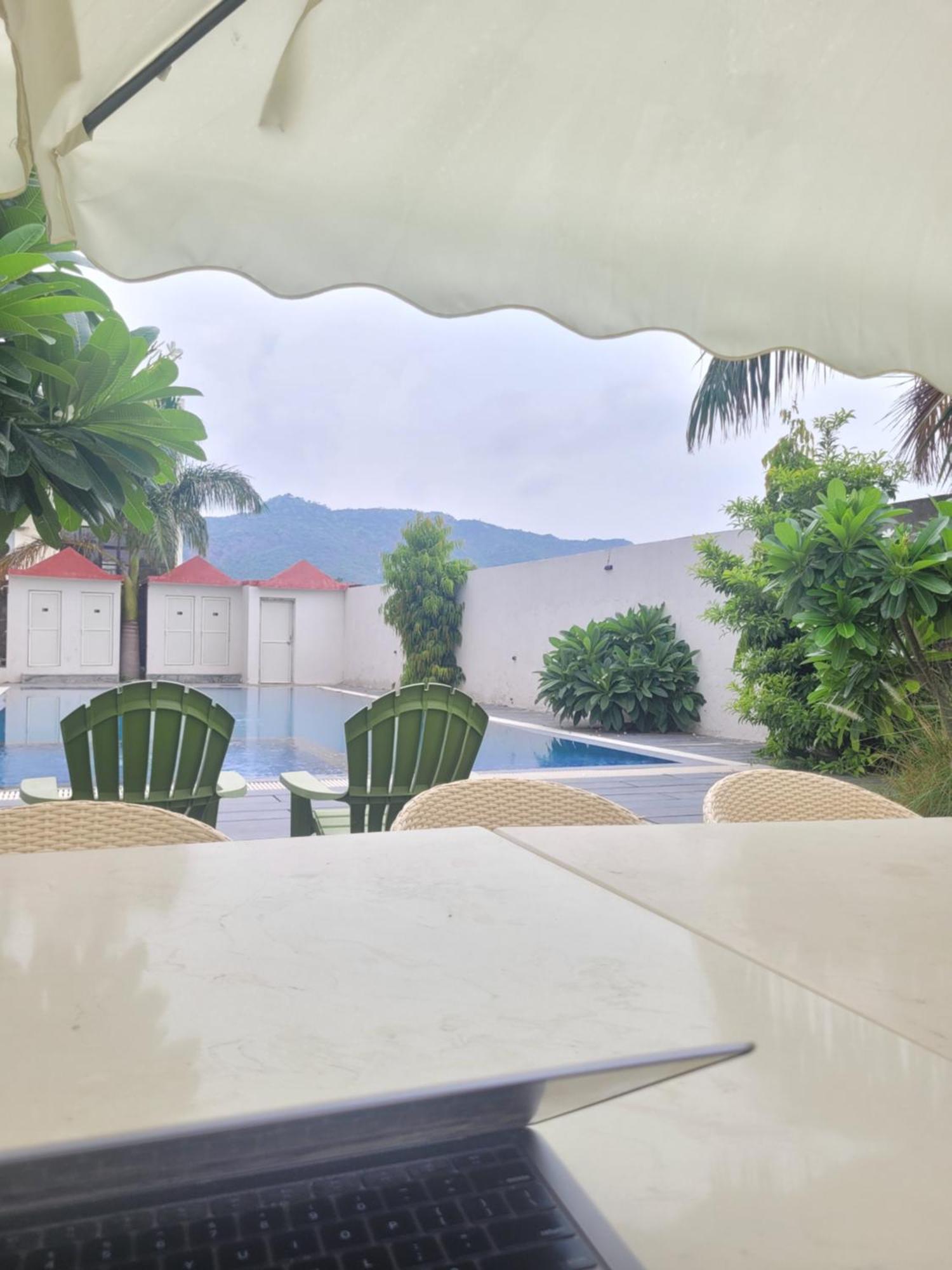 Surya Uday Villa Udaipur Exterior foto